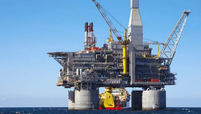 Read more about the article Crude oil production rose to 1.8m bdp — FG